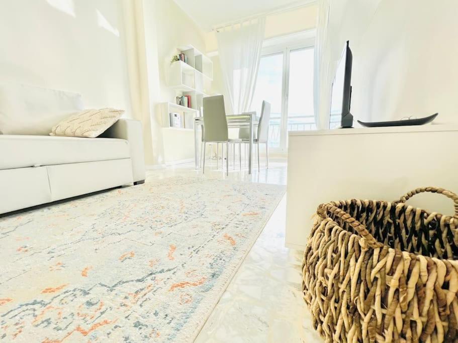 Suite Sunset 11 - Fronte Mare סנרמו מראה חיצוני תמונה